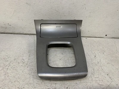 Subaru Forester 2003-2006 cambio automático bisel moldura cambio cenicero plateado fabricante de equipos originales Foto 1 de 4