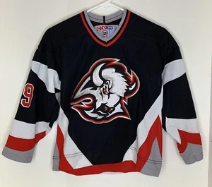 CCM Buffalo Sabres Youth S/M Hockey Trikot NHL Stitched Logo 39 Hasek Goat Head - Bild 1 von 8