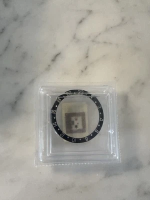 正品劳力士 16700 和 16710 GMT Master II 黑色表圈。  全新状况/密封 — 第 1/3 张图片