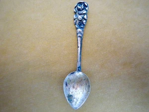 Vintage Tiny Rose Silver Collectible Souvenir SPOON 2.25" Length - Picture 1 of 5