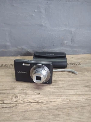 Panasonic Lumix DMC-F5 Digital Camera (Black) Leather Case 8gb Mem Card - Image 1 of 4