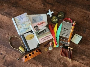 Lote de cuotas y finales antiguos de colección de cajones de chatarra de abuelo de cocina coleccionables - Imagen 1 de 8