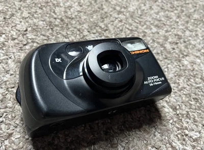 CHINON ZC 200  Vintage Automatic Compact 35mm Film Camera With Zoom Lens ... - Image 1 of 4