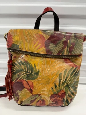 Mochila Patricia Nash LUZILLE conversível couro pintado Tropical Dreams - Imagem 1 de 4