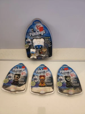 U.B. Funkeys Speed Racer Starter Kit Mattel Radica 2007 Plus 3 Extra Funkeyes - Image 1 of 4