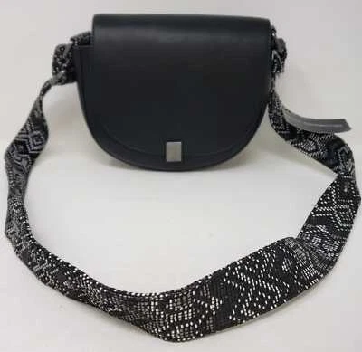 Bolsa feminina French Connection preta tiracolo/ombro FCUK225-001 SD - Imagem 1 de 4