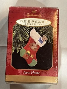 Hallmark Keepsake Christmas Ornament 1997 New Home Stocking - Picture 1 of 4