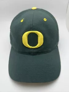 Nike hat True Oregon Ducks one size green Hat ,size :7 1/2. GR23 - Picture 1 of 5