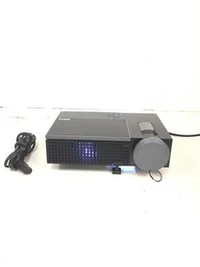Dell 1610Hd DLP Front Projector w/ Bulb, Power Cable, 284 Lamp Hours WORKING - Bild 1 von 9