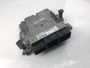 Centralina motore FORD C-MAX II DXA/CB7, DXA/CEU ECU AV61-12A650-PE 2012 17232604 - Foto 1 di 4