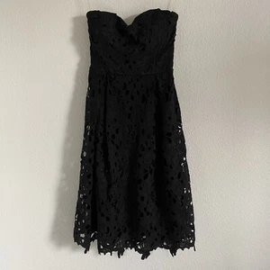 NWT Francesca's Alya Women's Black Harpeth Strapless Lace Dress Size Small - Picture 1 of 6