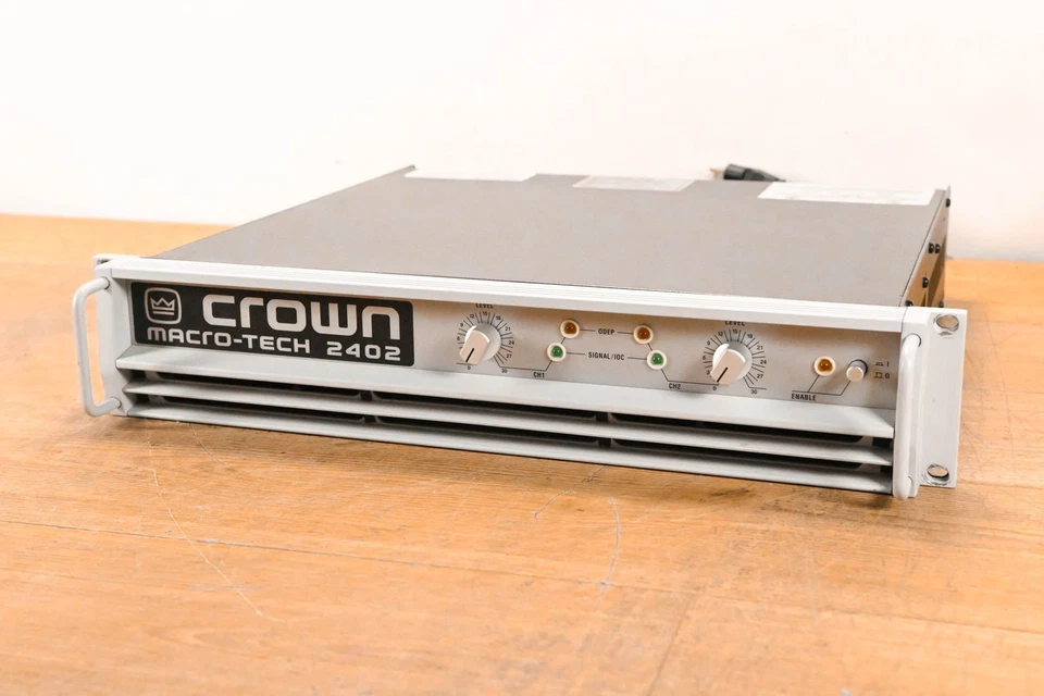 Crown Macro-Tech 2402 2-Channel Power Amplifier CG01UDZ - Image 1 of 4