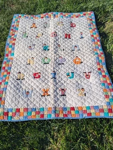 Bloomingdale's Clown Alphabet Quilt/Wandbehang Kinderzimmer Zimmer Deko - Bild 1 von 19