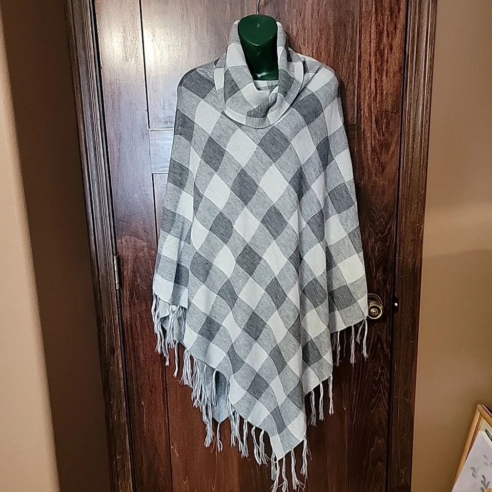 Gray Checked Med Large Wool Blend Poncho Cape the Limited Fringe Womens Cowl nec - Image 1 of 4