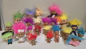 Paquete Muñeca Troll Vintage (Lote De 22) + PELUCHE - NECESITA LIMPIEZA - PRESA - ALGUNOS DEFECTOS - Imagen 1 de 13