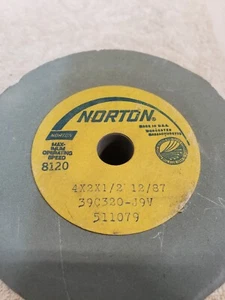 Norton 39C320-J9V 320 grit - Picture 1 of 2