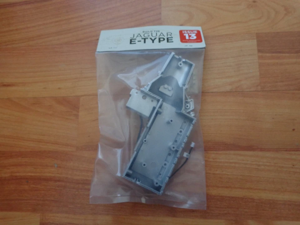 1/8 DEAGOSTINI Costruire il Proprio The Jaguar Auto Problema 13 Parte - Immagine 1 di 1