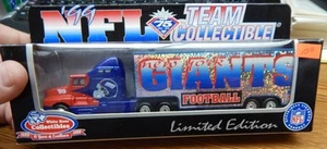 1999 WHITE ROSE COLLECTIBLES NEW YORK GIANTS TRACTOR TRAILER DIE CAST 1/80 SCALE - Picture 1 of 1