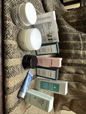 Lote de 9 muestras de cuidado de la piel Avene, Chantecaille, La Roche-Rosay, L’Occitane nuevas Foto 1 de 4