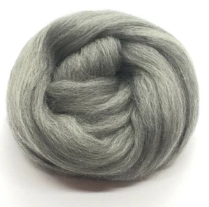 1 lb GRAY Wool Roving, Merino Grey Wool Roving, gray roving, Gray wool Top - Picture 1 of 12