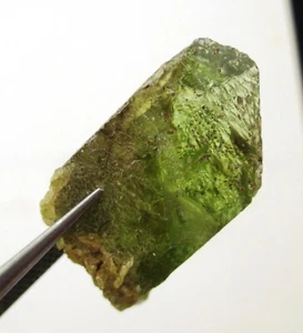 34 quilates titanita/cristal esfeno - Madagascar - Imagen 1 de 10