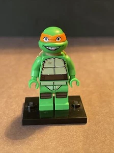Lego Minifigure - Michelangelo - Teenage Mutant Ninja Turtles (TMNT) - Picture 1 of 6