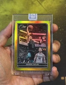 2021-22 Panini One and One Jayson Tatum Gold 1/10 Sealed - Bild 1 von 3