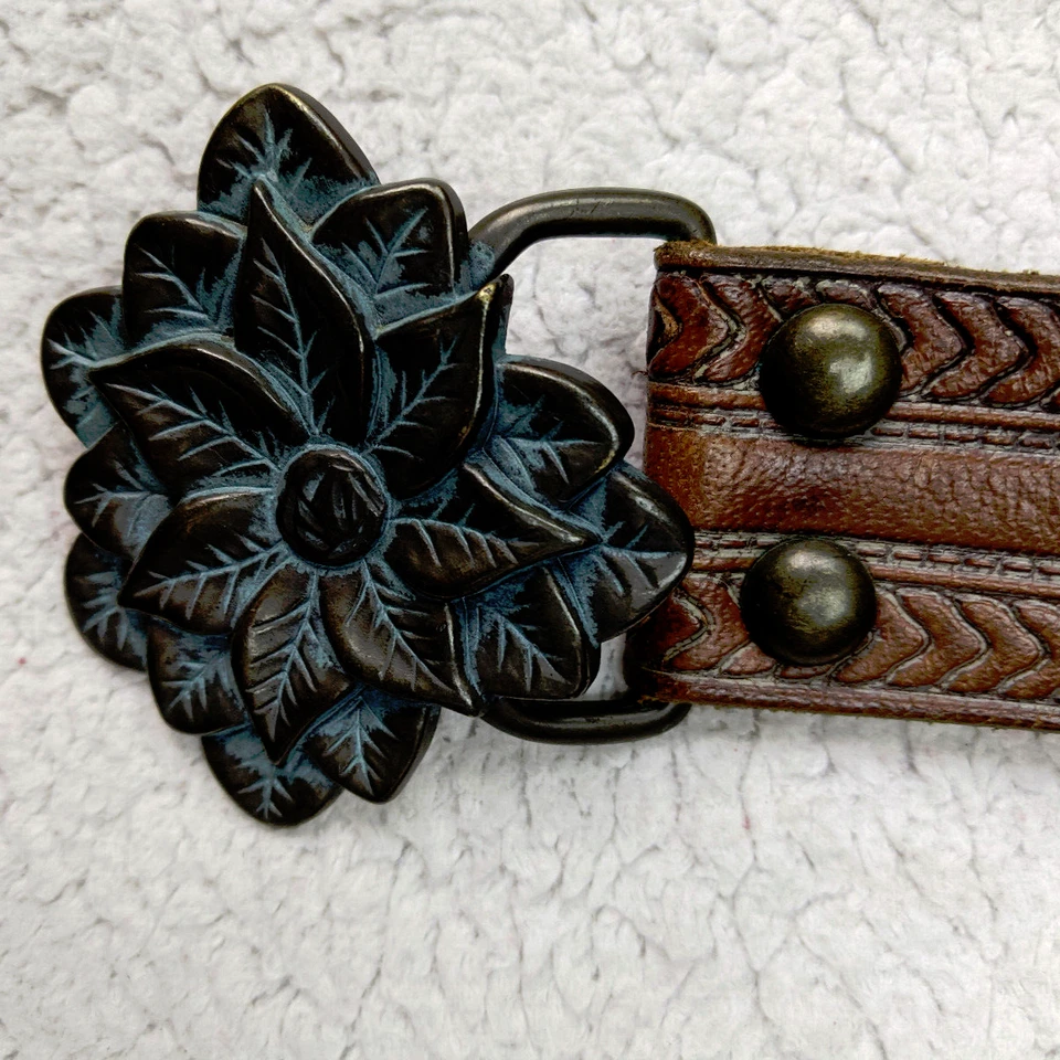 Vintage BOHO Old Navy Genuine Leather Belt Floral Metal Buckle L - 45" Long - Image 1 of 4