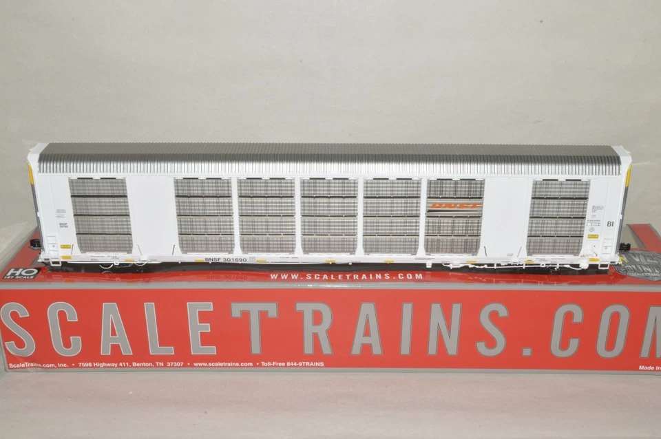 HO scaletrains BNSF Ry Multi-Max Greenbrier autorack RIVETCOUNTER white - Image 1 of 1