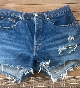 Levi’s 501 Distressed Denim Shorts 31 - Picture 1 of 8