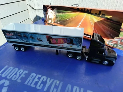 BLAIN'S FARM & FLEET TOYLAND 1:43 Diecast FREIGHTLINER Semi Truck Trailer 2024 N - Image 1 of 4