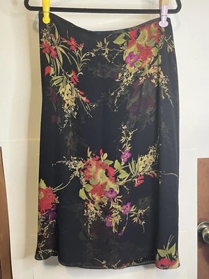 Dana Buchman Women’s Size 12 Floral Silk Knee Length Skirt - Image 1 of 4
