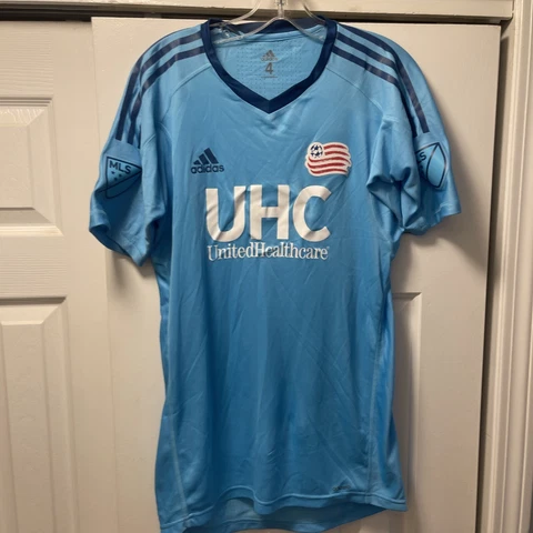 Adidas New England Revolution Soccer Jersey Rare Color Turquoise Blue Size 4 Cover