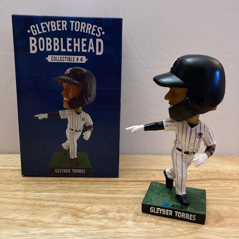 GLEYBER TORRES New York Yankees Bobblehead #4 (Yankee Stadium SGA 8/30/2019) [E] Cover