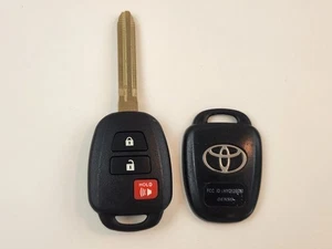 ORIGINAL TOYOTA PRIUS C 12-17 OEM MASTER HEAD KEY LESS ENTRY REMOTE FOB UNCUT US - Picture 1 of 15