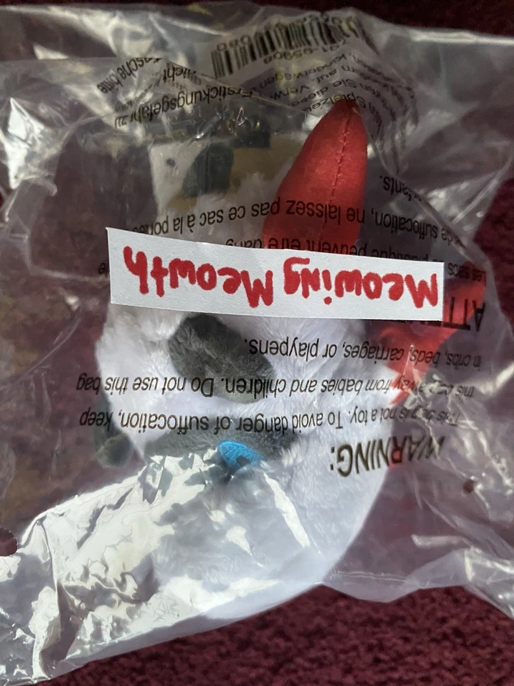 Pokemon Center Pelúcia LARVESTA Pokedoll Recheado Sitting Cuties Go Figure Brinquedo FIT - Imagem 1 de 1