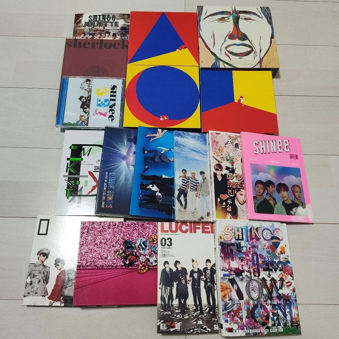 SHINee 纪念品| eBay