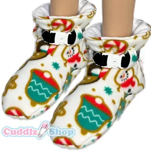 Cuddlz festliche Lebkuchen Fleece Erwachsene Booties gepolstert abschließbare Riemen - Bild 1 von 3