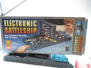 Vintage Electronic Battleship 1982 Milton Bradley COMPLETE WORKS Tested Made USA