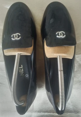 Auth. Chanel Black Patent Women's Leather CC Faux Pearl Loafers Size 36 - Image 1 of 4