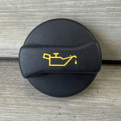 ✅ PORSCHE PANAMERA S 970 2010-2016 - TAPA ACEITE MOTOR 95510448500 ✅ Foto 1 de 4