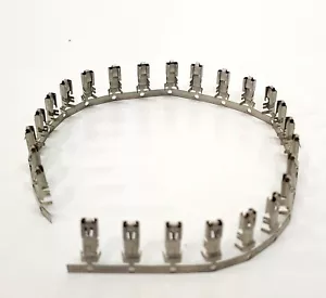 Qty 25 - Aptiv Delphi M/P 6.3 Female Locking Lance SN Unsealed Terminals 10-12Ga - Picture 1 of 6