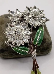 Coro Rhodium Plated BRILLIANT Enamel Rhinestone Flower Brooch - Picture 1 of 11