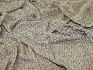 Liberty London Pepper Kensington Silk Crepe de Chine Fabric Blush - per metre - Picture 1 of 6
