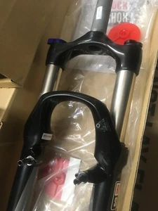 Rock Shox XC30 Suspension Fork Mountain Bike Fork New in Box - Picture 1 of 6