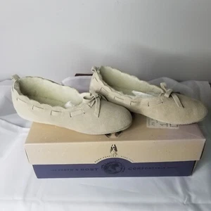 New Hush Puppies Women Moccasin Style Slipper Sz 6.5 N Genuine Suede Leather USA - Picture 1 of 10