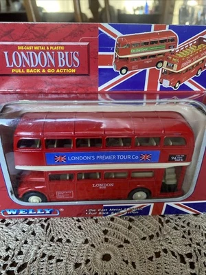 VTG Welly London Tour Bus Pull Back & Go Action Red Double Decker With Box - Image 1 of 4