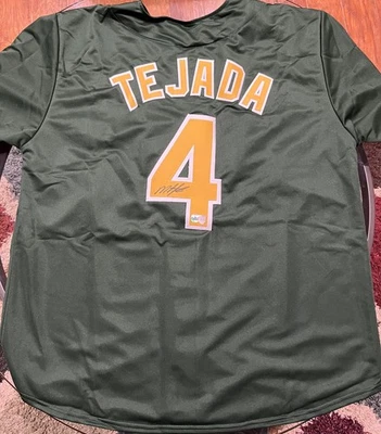 Camiseta deportiva firmada por Miguel Tejada atletismo #4 autógrafo verificado por Beckett auténtica  Foto 1 de 3