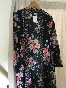 H&M Kimono - Picture 1 of 5