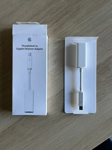 Apple - Thunderbolt to Gigabit Ethernet Adpater - Foto 1 di 6